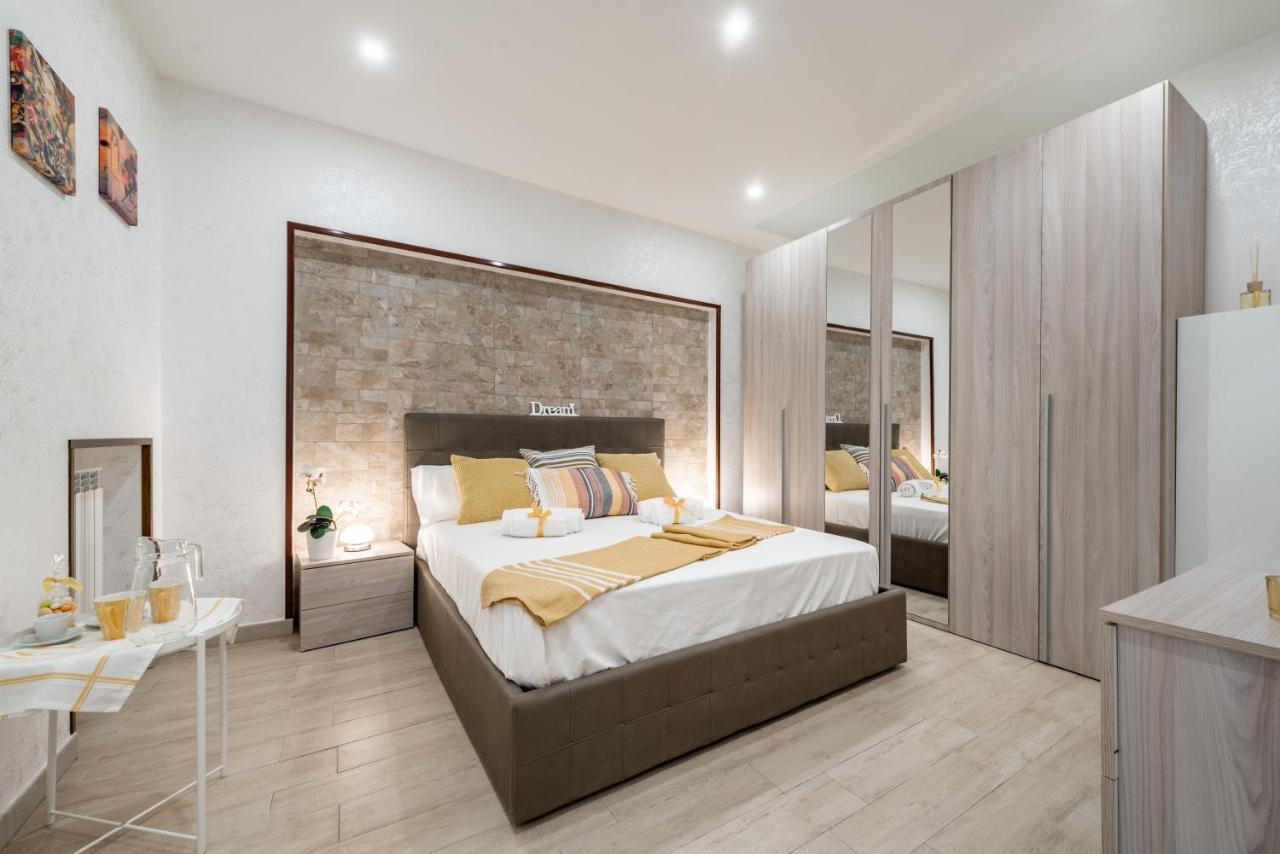 باري Yhellow Home Comfy Apartment المظهر الخارجي الصورة